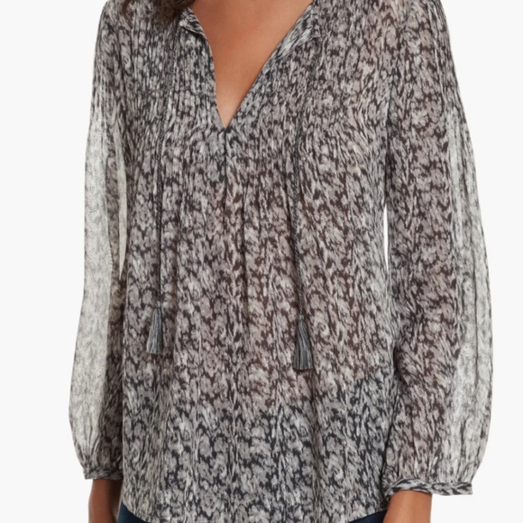 Joie Suzetta Print Silk Top - Picture 4 of 5